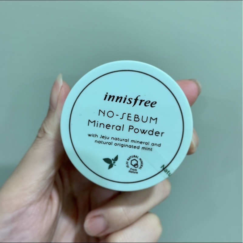 （即期全新）innisfree蜜粉