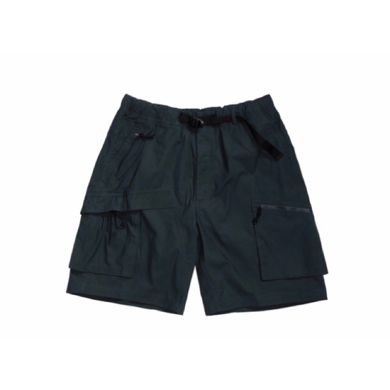 NIKE ACG CARGO SHORTS 綠色短褲