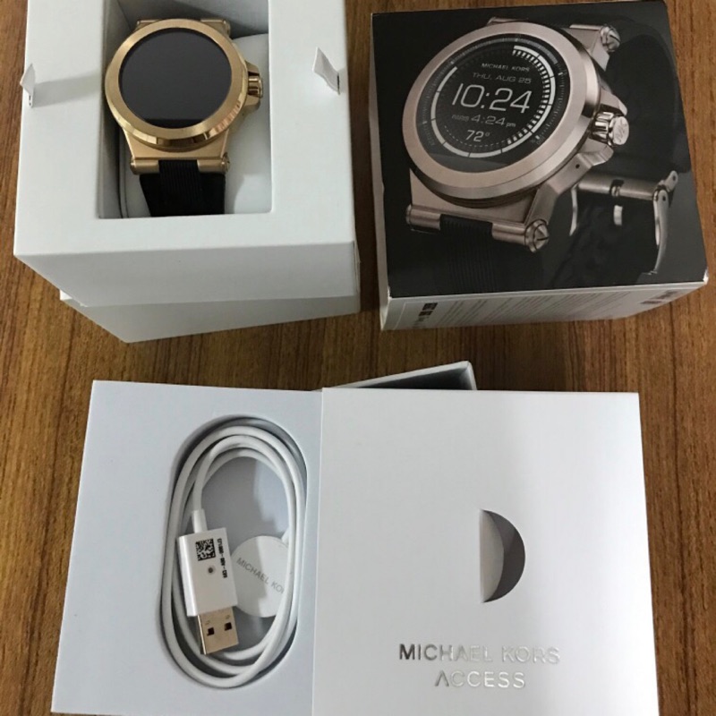 Michael Kors MK 智能手錶 玫瑰金橡膠錶帶 錶徑45mm 二手九成新