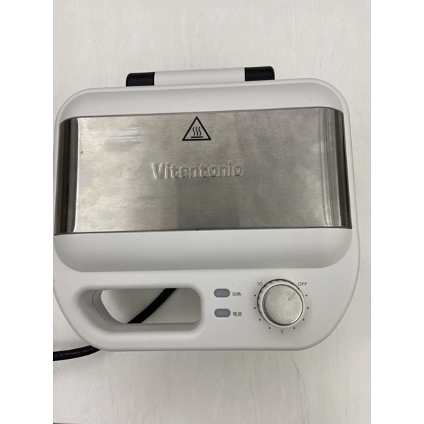 Vitantonio 鬆餅機二手，包含主機和鬆餅烤盤和熱壓吐司烤盤