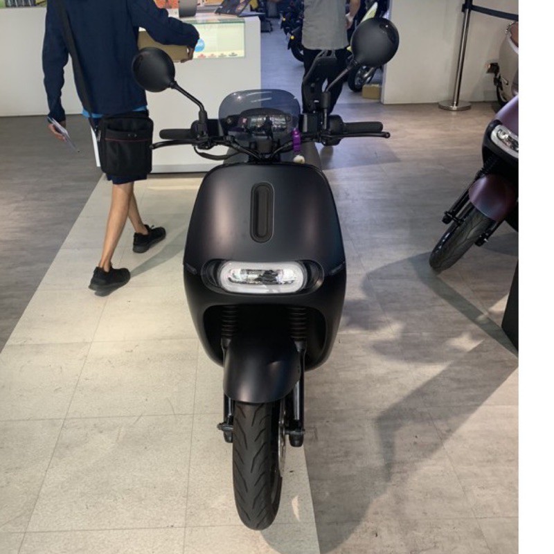 Gogoro S2 電動車 自售 高雄可看車 消光黑 不議價