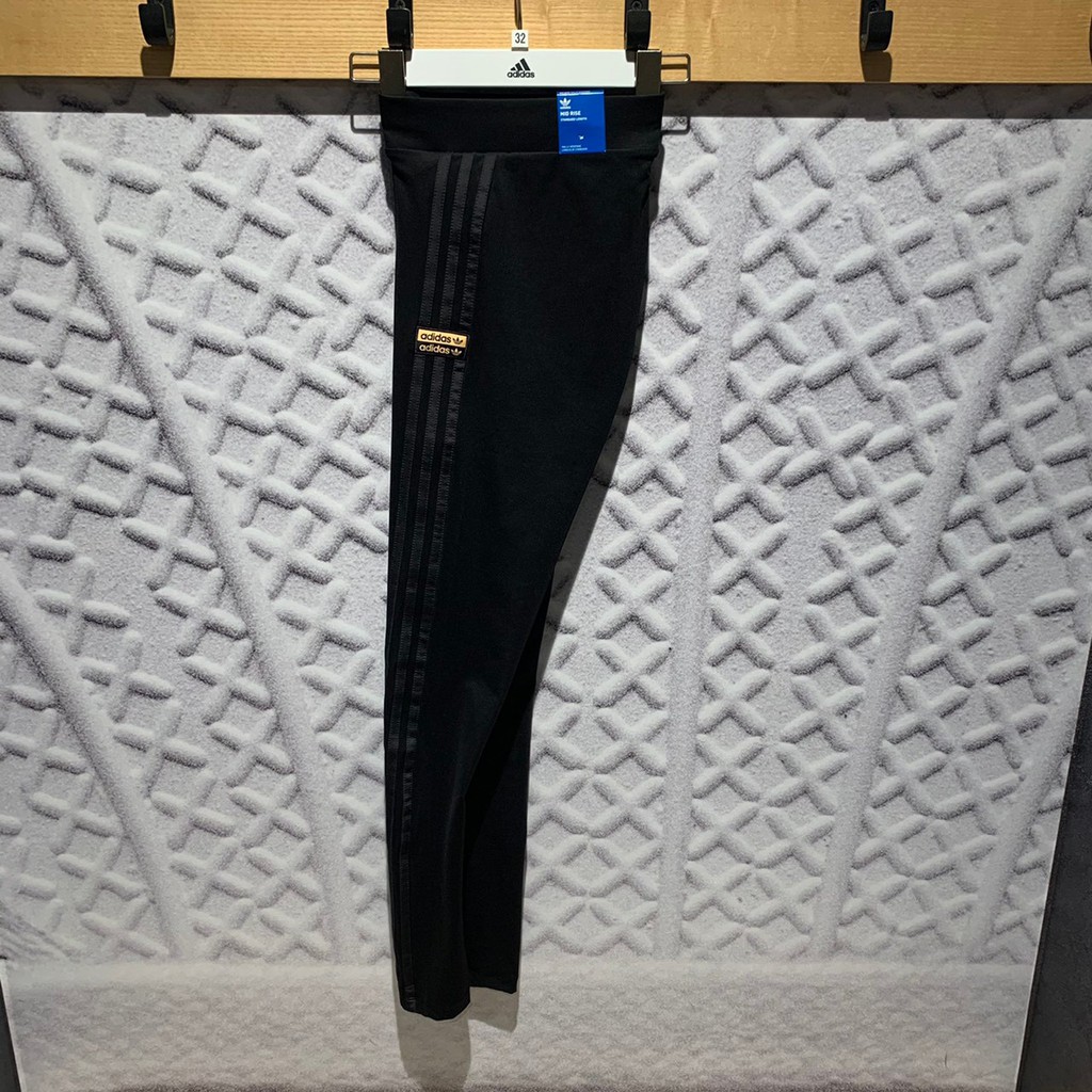 R-MAN】Adidas R.Y.V 窄版長褲三線雙標縮口褲黑色女款GN4249 內搭褲GN4233 | 蝦皮購物
