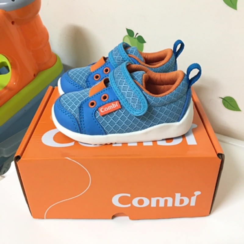 Combi 機能性幼兒鞋 學步鞋 13.5cm 附鞋墊