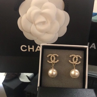 Chanel 香奈兒 經典 基本款 珍珠 耳環