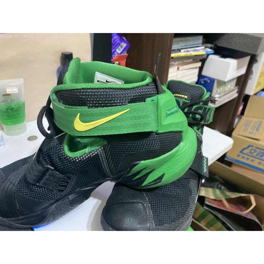 lebrons soldier 9