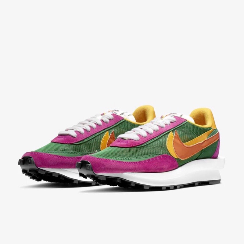 nike waffle sacai green