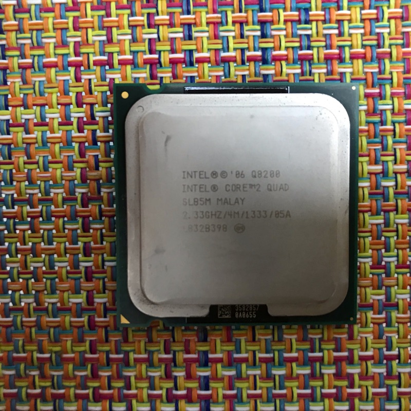二手 CPU INTEL Q8200 2.33G/4M/1333 LGA775腳位 四核心