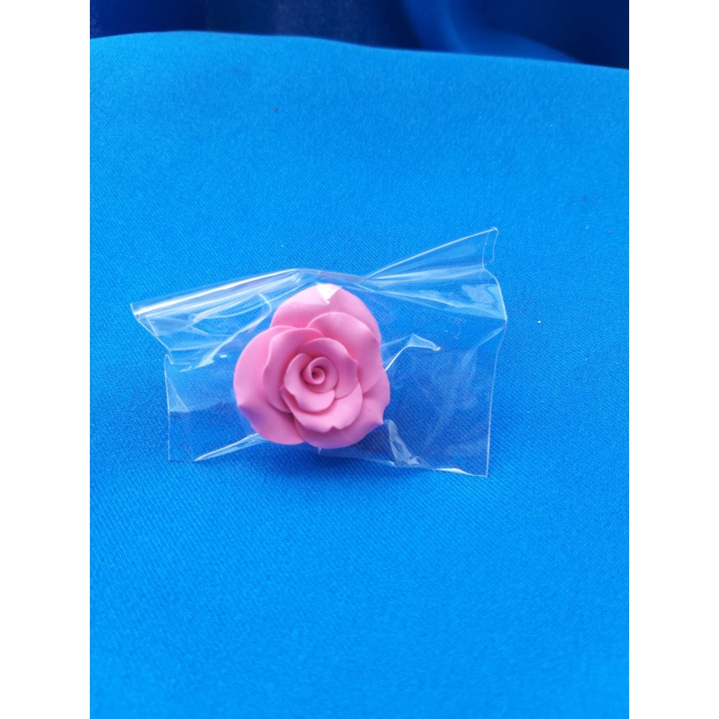 蠟材行~果凍蠟飾品:黏土玫瑰花(粉紅色)一朵15元