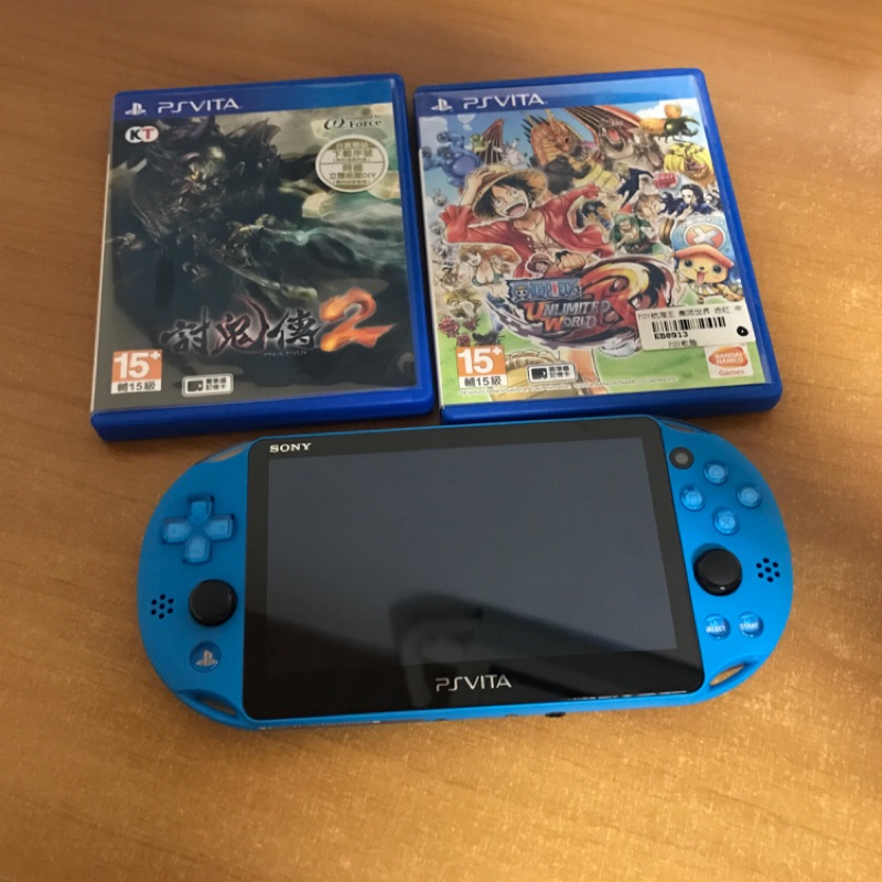 ［二手］psv 2007機型 藍色 +兩片遊戲（討鬼傳2、航海王無限世界：赤紅）