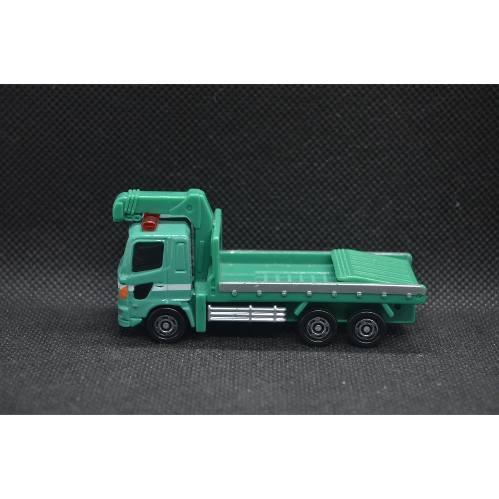 【T'Toyz】 Tomica No. 30 Hino Ranger 重機搬運車 初回 綠色 無盒 附膠盒 日版 越南製