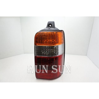 ●○RUN SUN 車燈,車材○● 全新 TOYOTA 豐田 金瑞獅 SURF 原廠型 黃白紅 尾燈 外側 一顆 台灣製