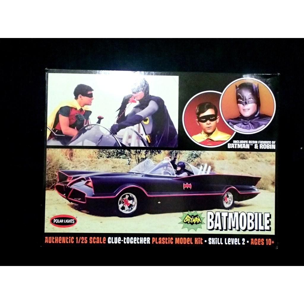 POLAR LIGHTS 1/25 蝙蝠俠(1966)蝙蝠車 付1/25 蝙蝠俠與羅賓 人形,塑膠組合模型