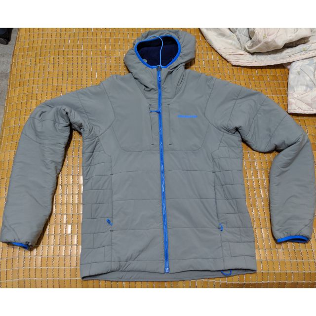 Patagonia nano air hoody 九成新 灰色 s號