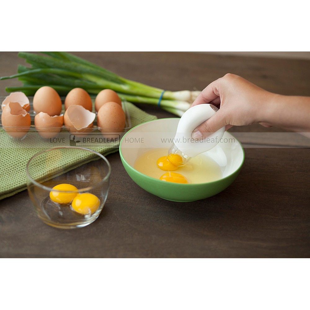【嚴選SHOP】蛋清分離器 分蛋器 橢圓吸蛋黃按壓器 壽喜燒必備 輕鬆分離蛋白不黏手 廚房用具【K012】