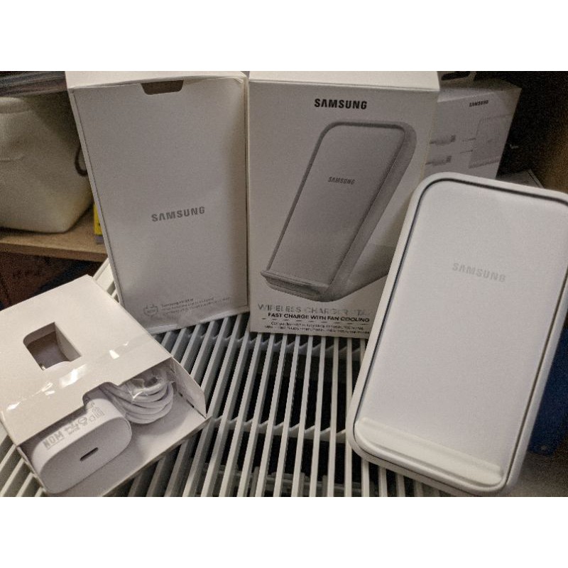 【Samsung三星】EP-N5200原廠15W無線閃充充電座(支援iPhone12系列)