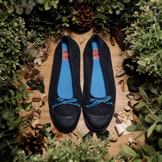 [ LIZcolor ] 全新法國Bensimon帆布鞋全面五折/Ballerina系列/絨毛料款絨黑色
