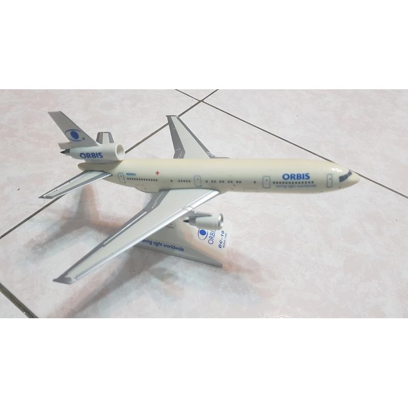 二手~奧比斯orbis DC-10 1:200 眼科飛機醫院 飛機模型
