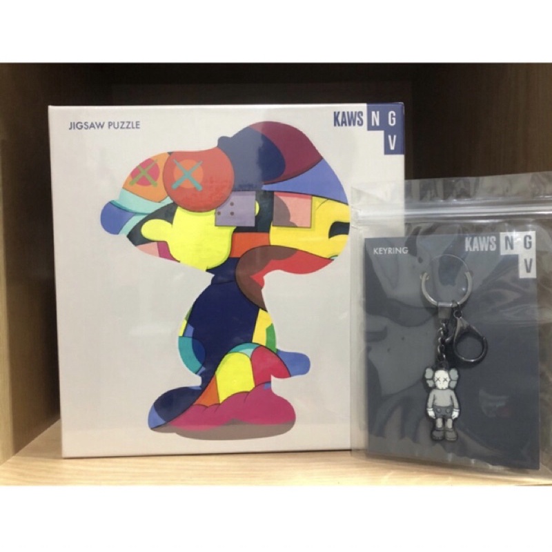 現貨 KAWS鑰匙圈 NGV x KAWS 墨爾本美術館與KAWS聯名款 鑰匙圈 COMPANION GREY