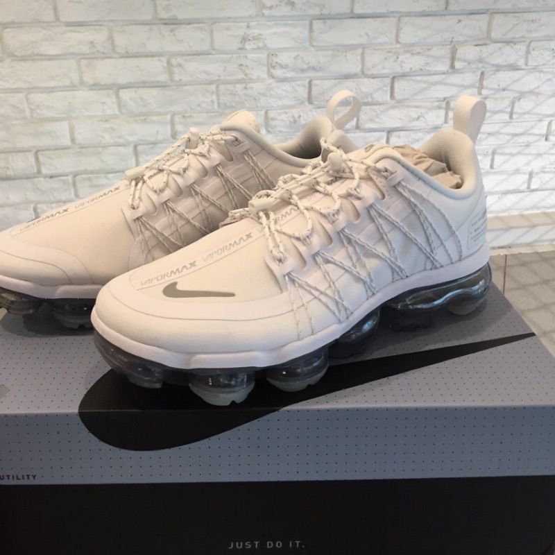 NIKE AIR VAPORMAX RUN UTILITY 白 女鞋 AQ8811-100