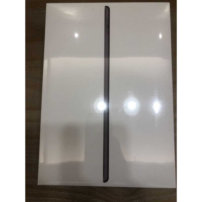 （全新未拆封）iPad(8th generation) 128G LTE 銀，iPad平板八代 128G LTE