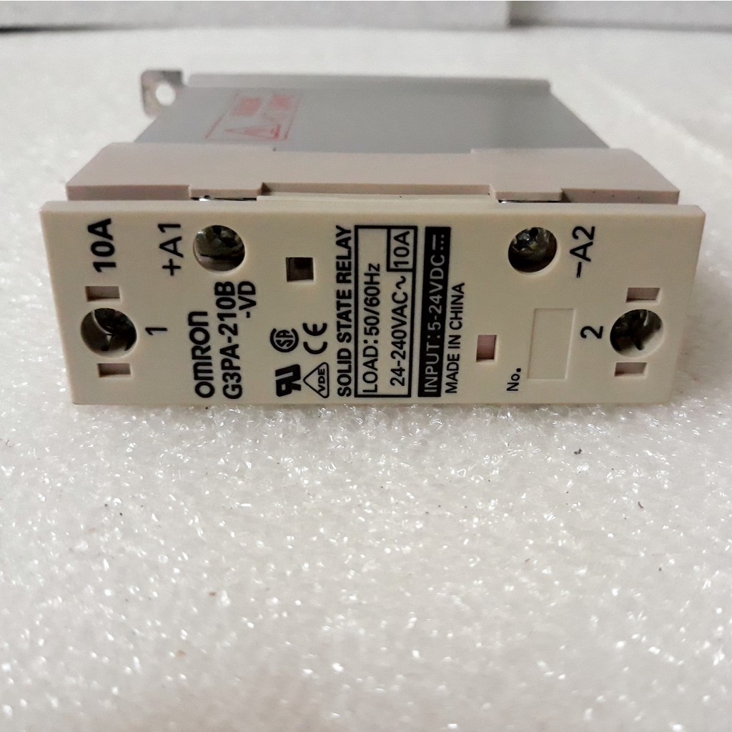 OMRON G3PA-210B-VD 50/60Hz 24-240VAC 10A