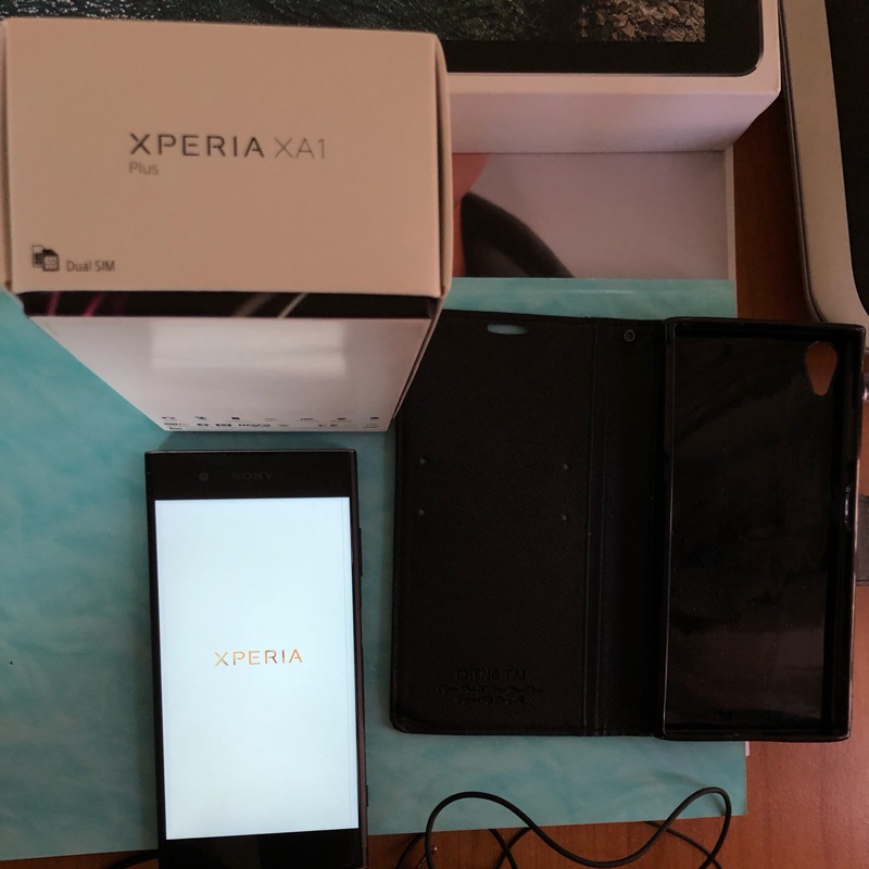 SONY XPERIA XA1 plus 9成新，含手機殼（使用3個月）
