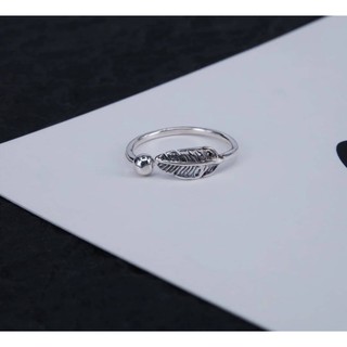 現貨｜香港流行飾品❤️小羽毛s925純銀尾戒 純銀戒指 開口戒指 925純銀 羽毛戒指 銀飾 羽毛尾戒 防小人