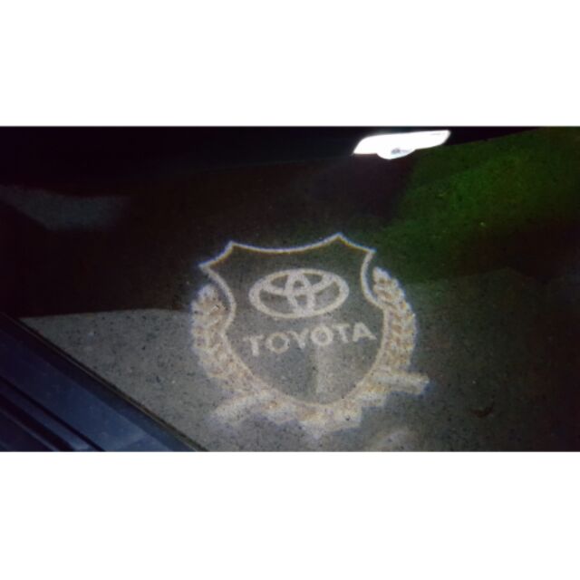 Toyota標誌迎賓燈