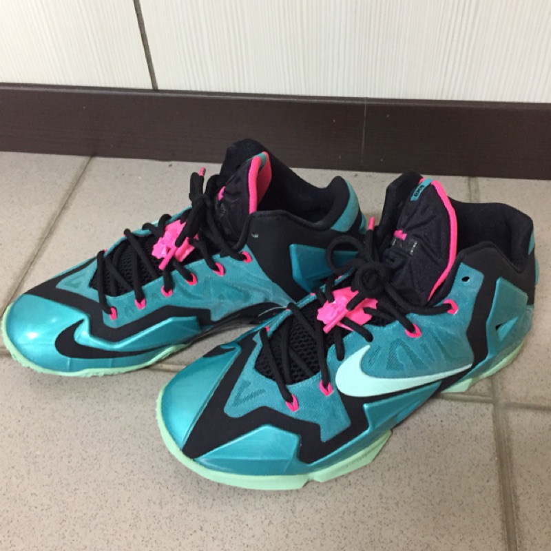 nike lebron james 330