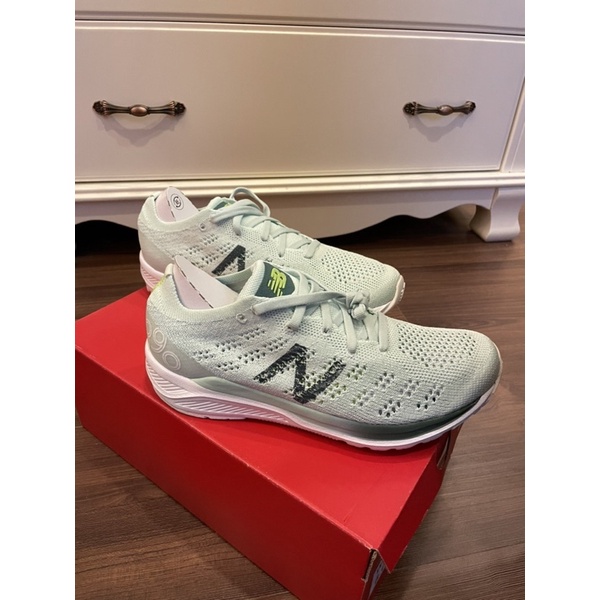 全新 New Balance輕量跑鞋W890BG7-B_女鞋 蘋果綠