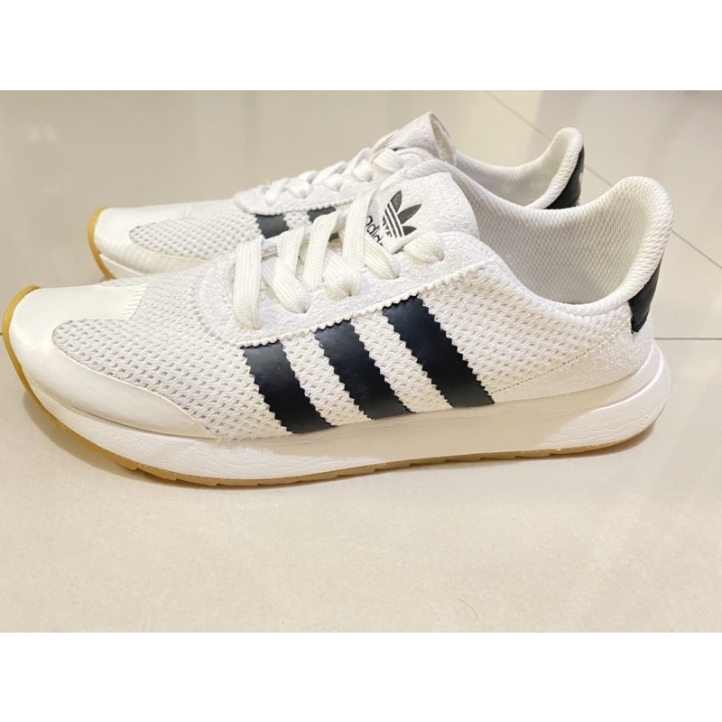 李聖經代言 Adidas 愛迪達BA7760 運動鞋/聖經鞋24cm