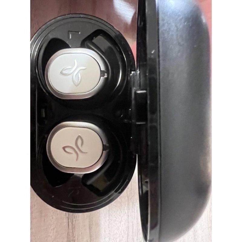 （二手）台灣公司貨『 Jaybird RUN 銀白色 』真無線 藍牙運動耳機/藍牙4.0/防汗/防潑水/12小時便攜電力