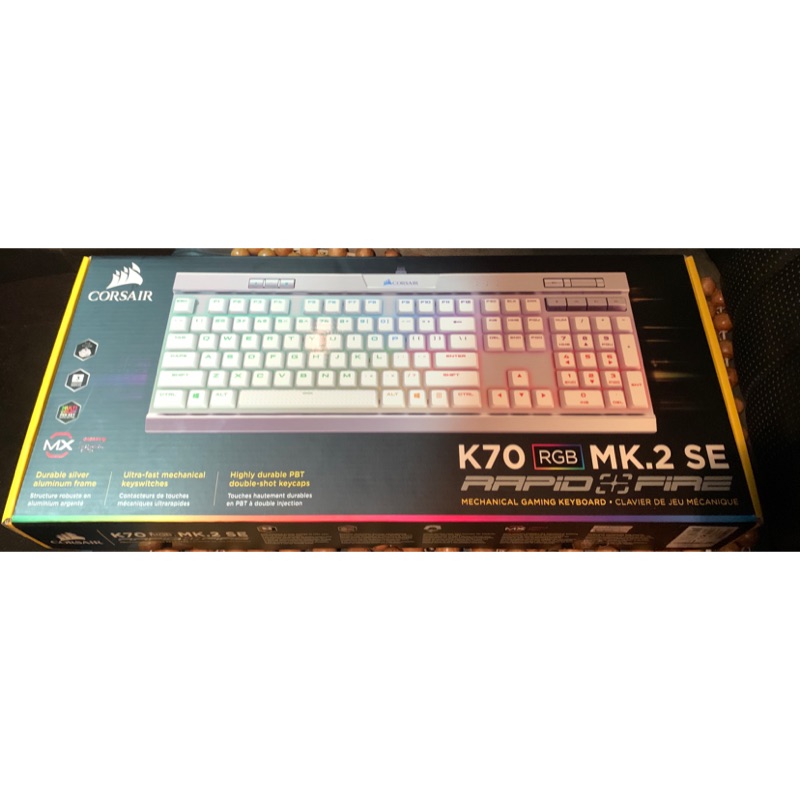 CORSAIR 海盜 K70 RGB MK2   SE  9.99 成新 銀軸。