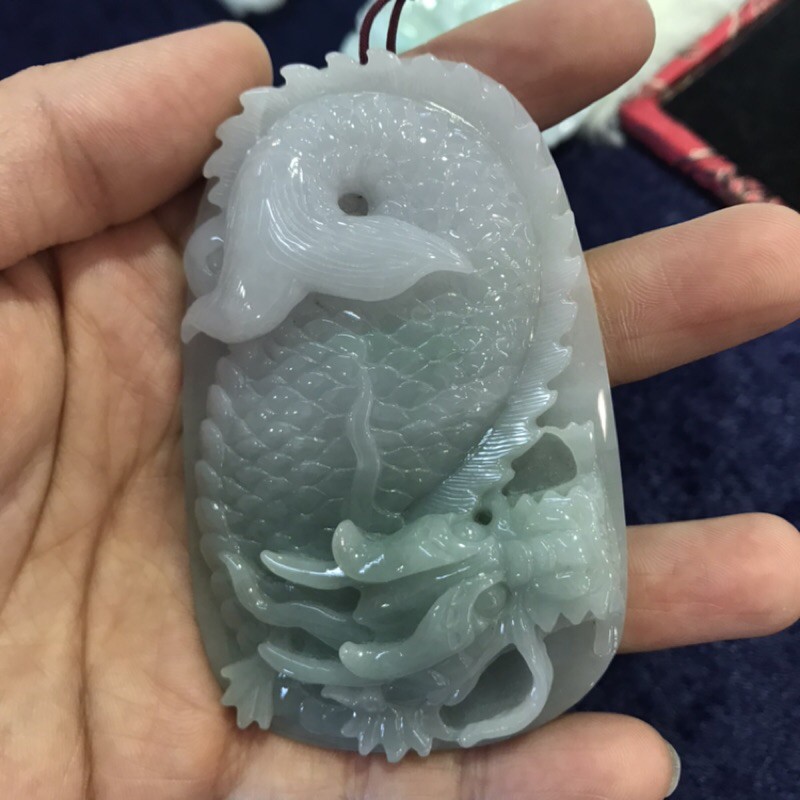 翡翠桃彫刻置物 | cassado.com.pe