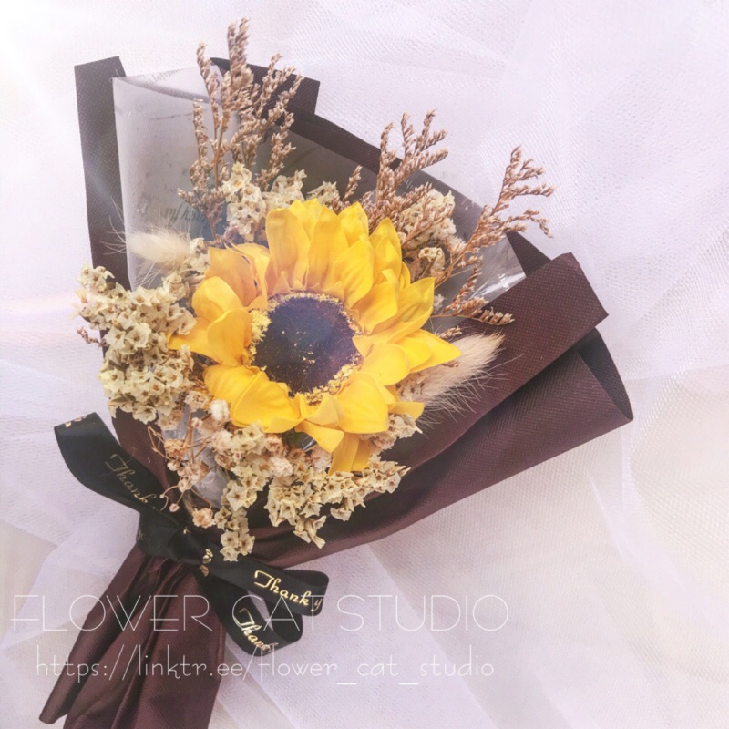 花惹貓 畢業花束向日葵花束 畢業季香皂花不凋花乾燥花情人節禮物婚禮小物母親節花束開幕花盆買一送一 蝦皮購物