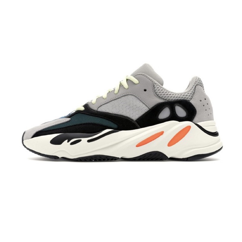 Adidas Yeezy  Boost 700 OG配色 US11 二手 9成新 Kanye West 肯爺