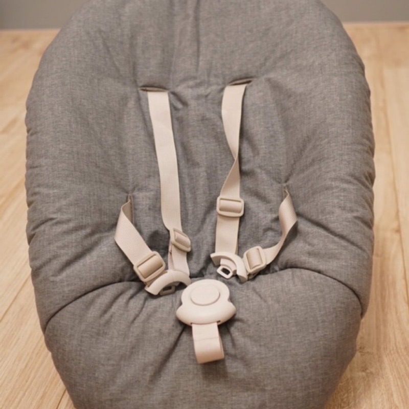 nomi 嬰兒躺椅－灰色(只賣配件，需搭配成長椅主體使用)
