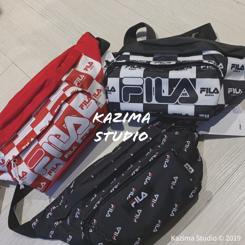Kazima｜Fila 小 Logo 滿版 腰包 霹靂腰包 側背包 側包 小包 隨身包 黑白 黑 黑色 白紅 包