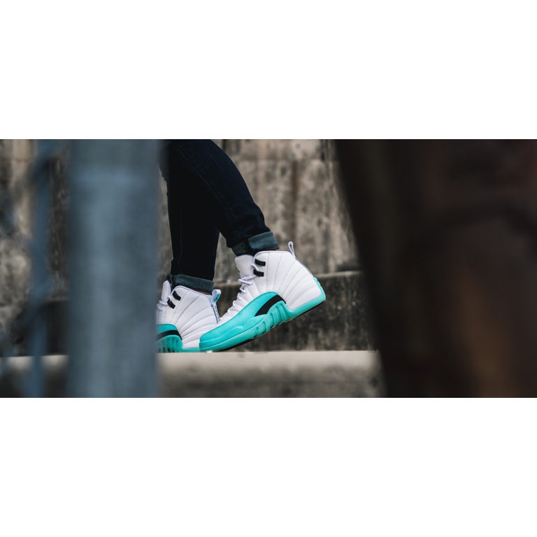 retro 12 light aqua