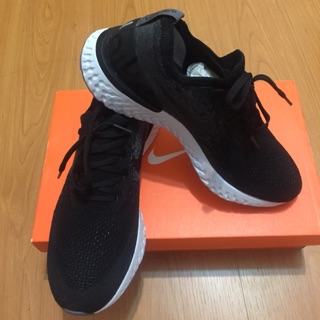 NIKE EPIC REACT FLYKNIT 輕量運動鞋