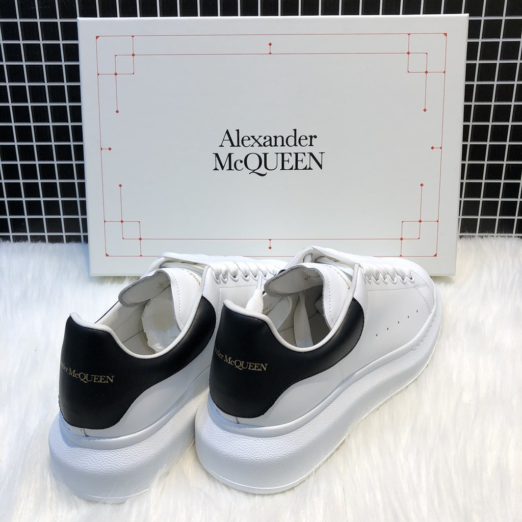 ♚KK SHOP♚ Alexander McQueen MCQ 皮革黑尾男鞋 553680WHGP59061
