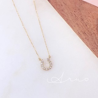 Aru 輕珠寶💎 微型珠寶 18k金（黃）全鑽馬蹄形 鎖骨鏈 鑽石項鍊 天然鑽石。日本製👍🏻GN000902