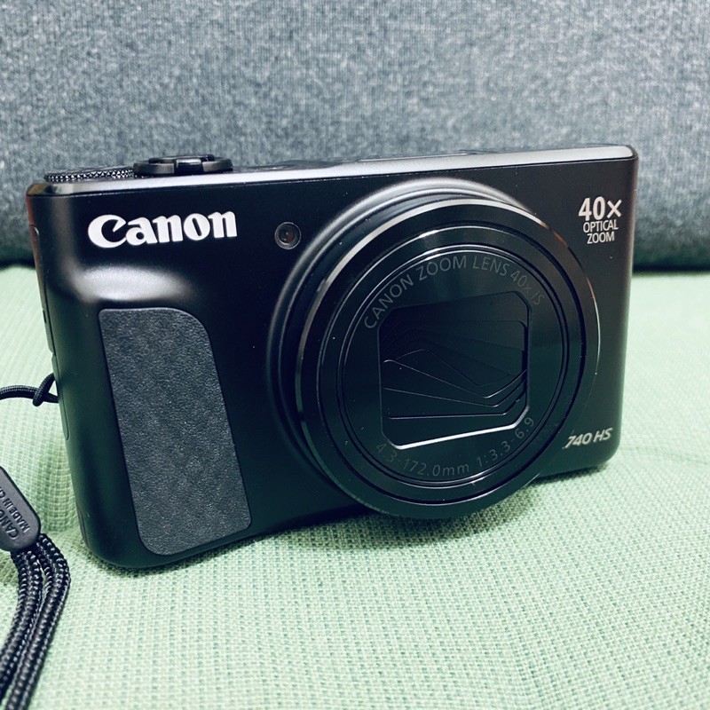 $8500出售Canon SX740HS，螢幕已貼膜，贈送多款配件，9成新/近乎全新 