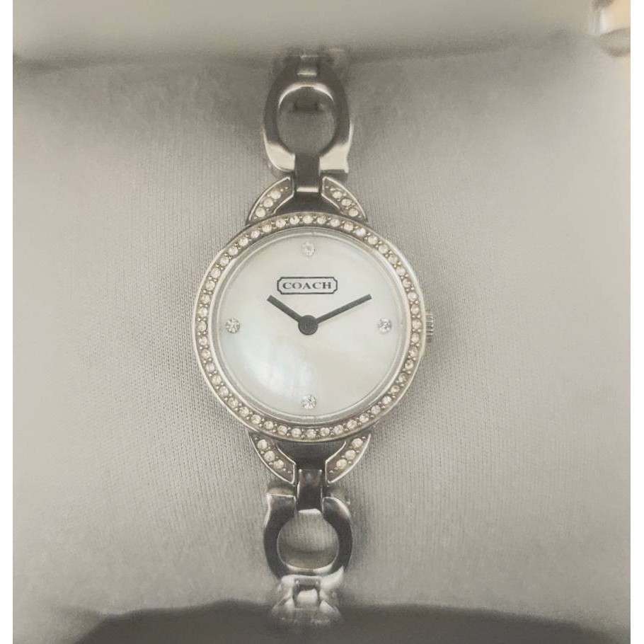 Coach 珍珠母貝小錶盤/耐磨藍寶石水晶鏡面晶鑽時尚腕錶(銀色) 美國購回