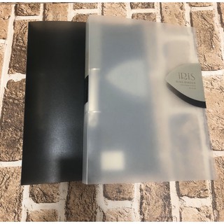 Rose活頁式A4-30孔夾(鐵夾) IRIS系列-黑色.白色 (定價200元)