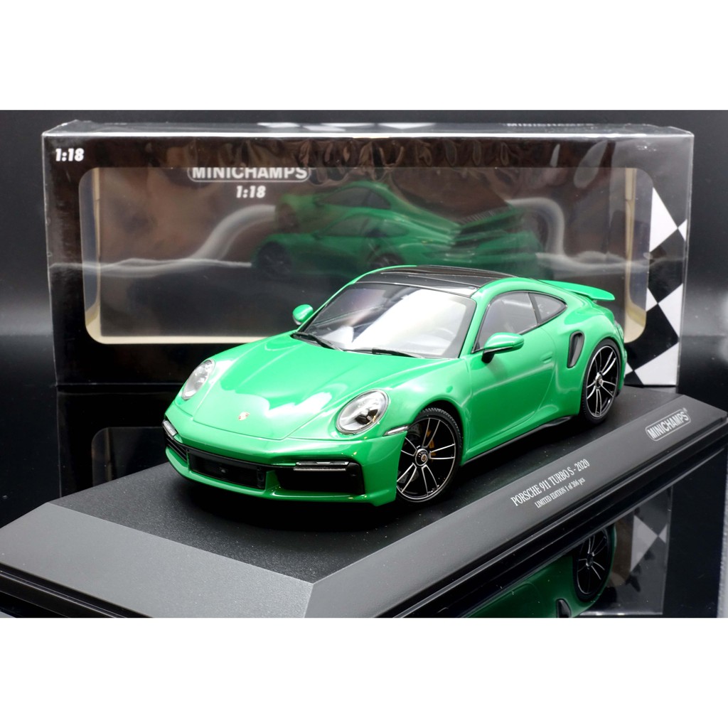Minichamps 1/18 Porsche 911 (992) Turbo S 2020 green