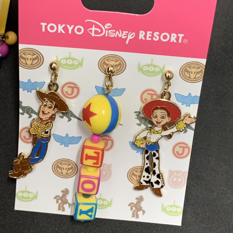 東京迪士尼樂園 玩具總動員 胡迪 翠絲 蛋頭先生 彈頭太太 耳環 日本