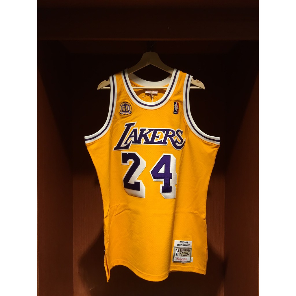 m&n kobe jersey