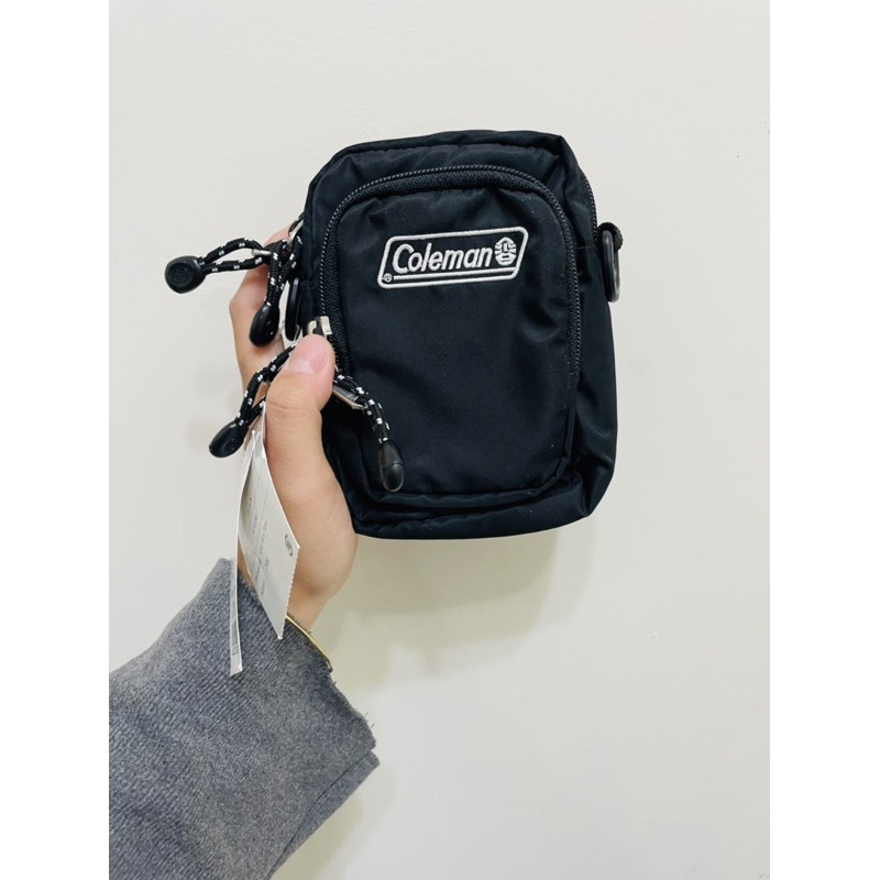 售出保留 全新 Coleman小包包 日本購入 蝦皮購物
