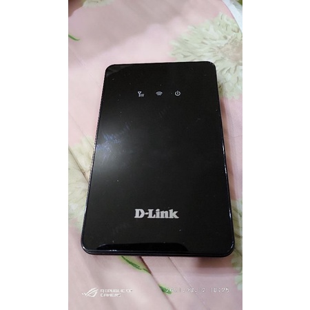 D-LINK 4G LTE MOBILE WIFI (DWR-932C) 可攜式無線路由器 （請先詳閱商品說明）